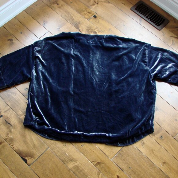 By Anthropologie Esme Blue Velvet Kimono Jacket Loose Fit Open Front Size Medium - Picture 10 of 11